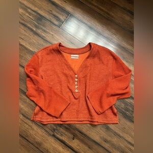 URBAN OUTFITTERS SWEATER